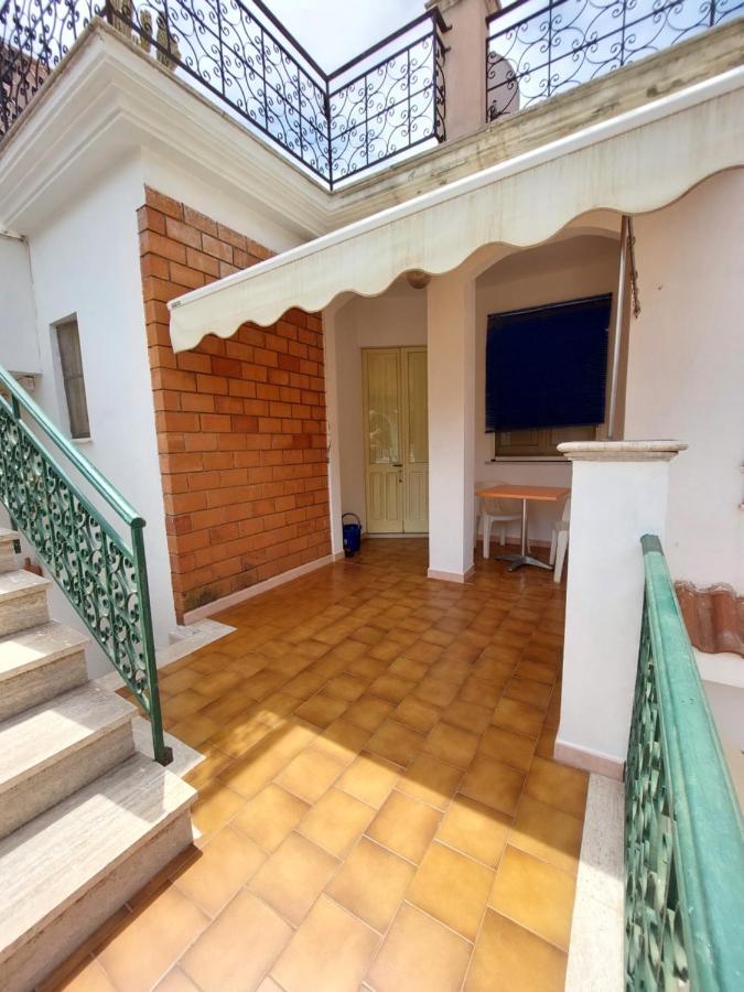 Appartamento Primo Piano Lungomare Santa Maria Navarrese Extérieur photo