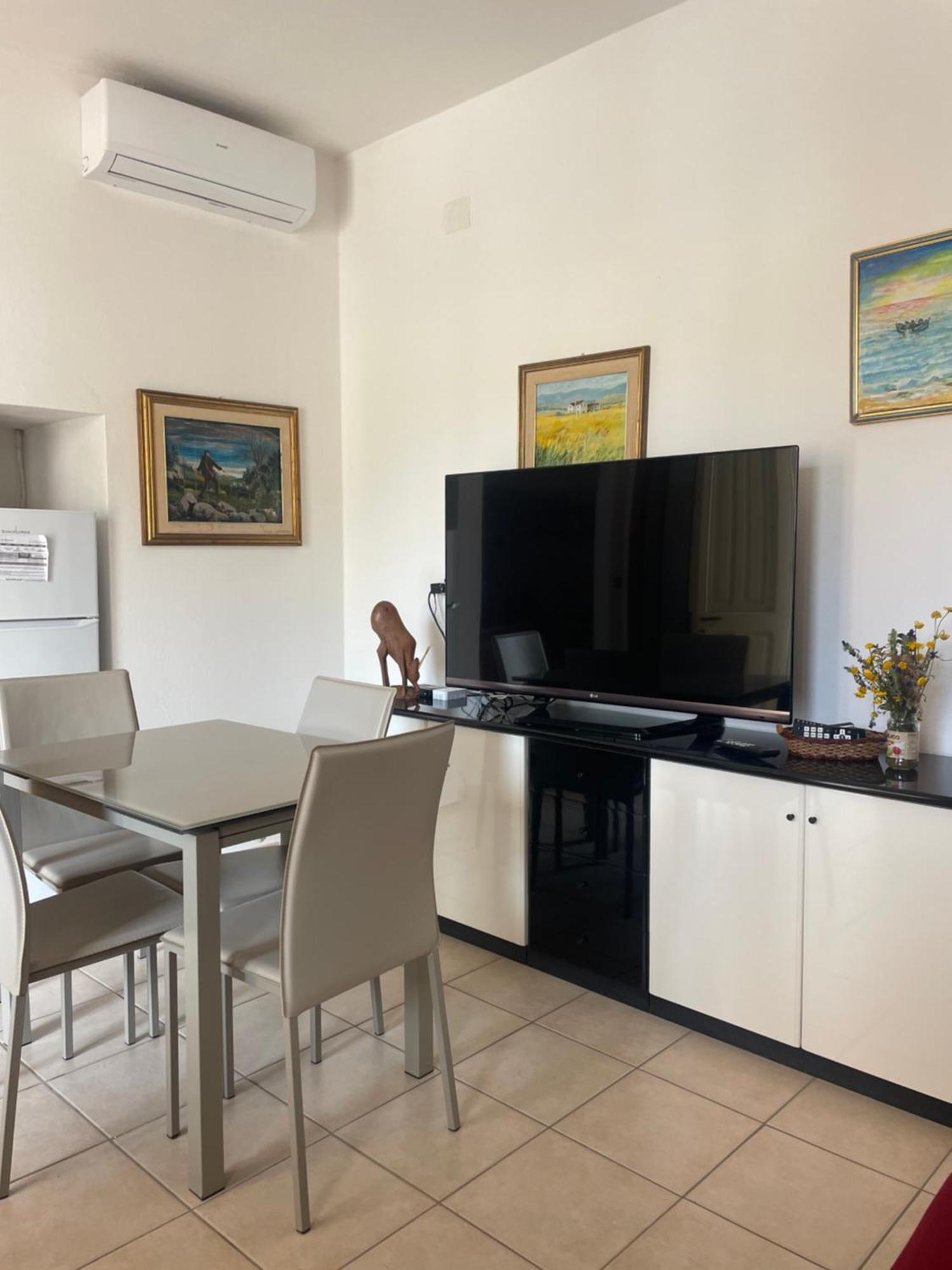 Appartamento Primo Piano Lungomare Santa Maria Navarrese Extérieur photo